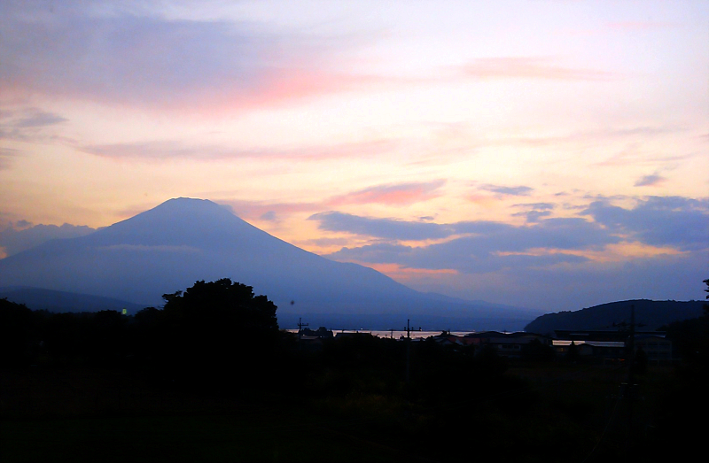 A silhouette of Mr.Fuji in twilight