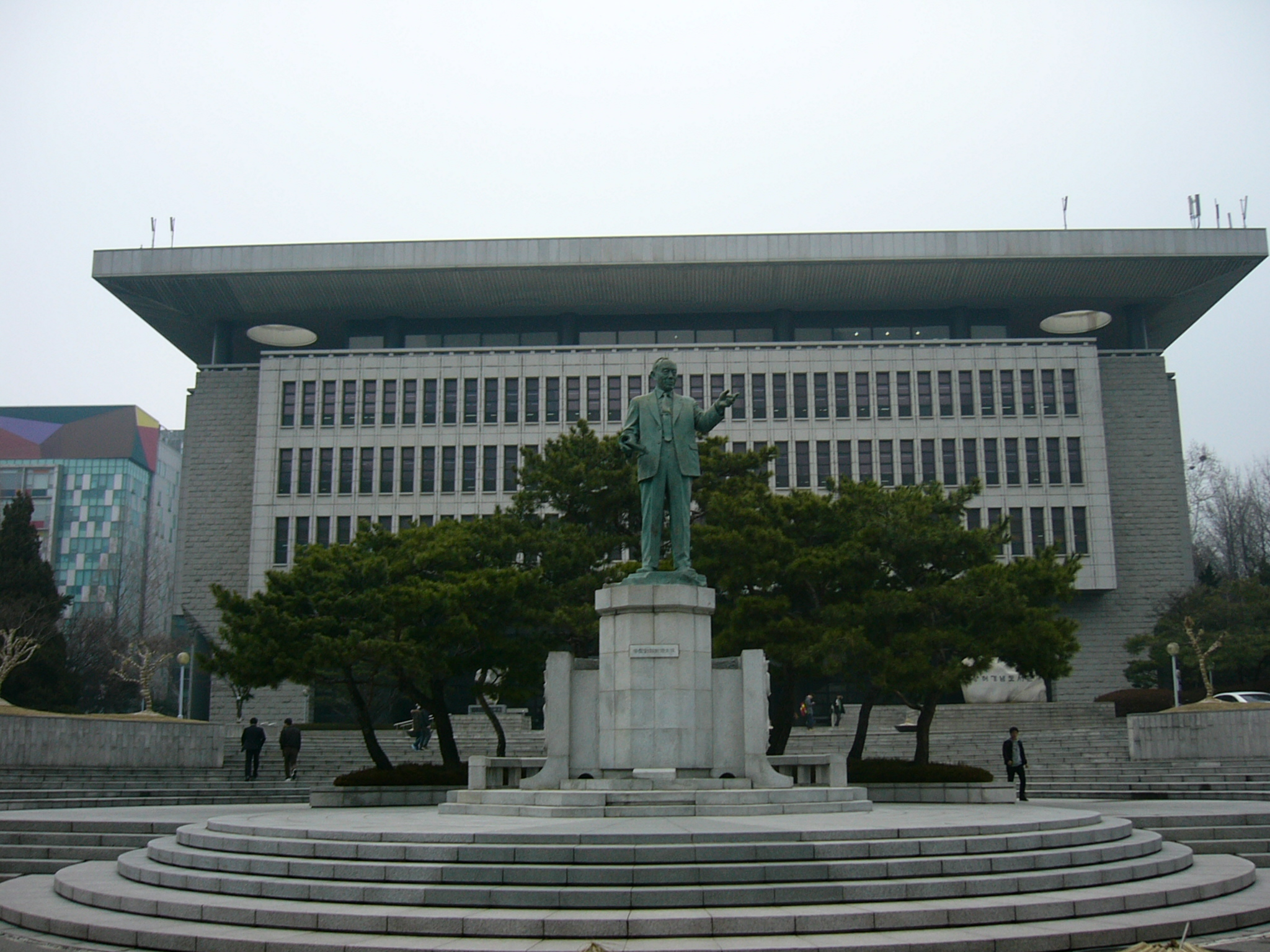 建国大学校